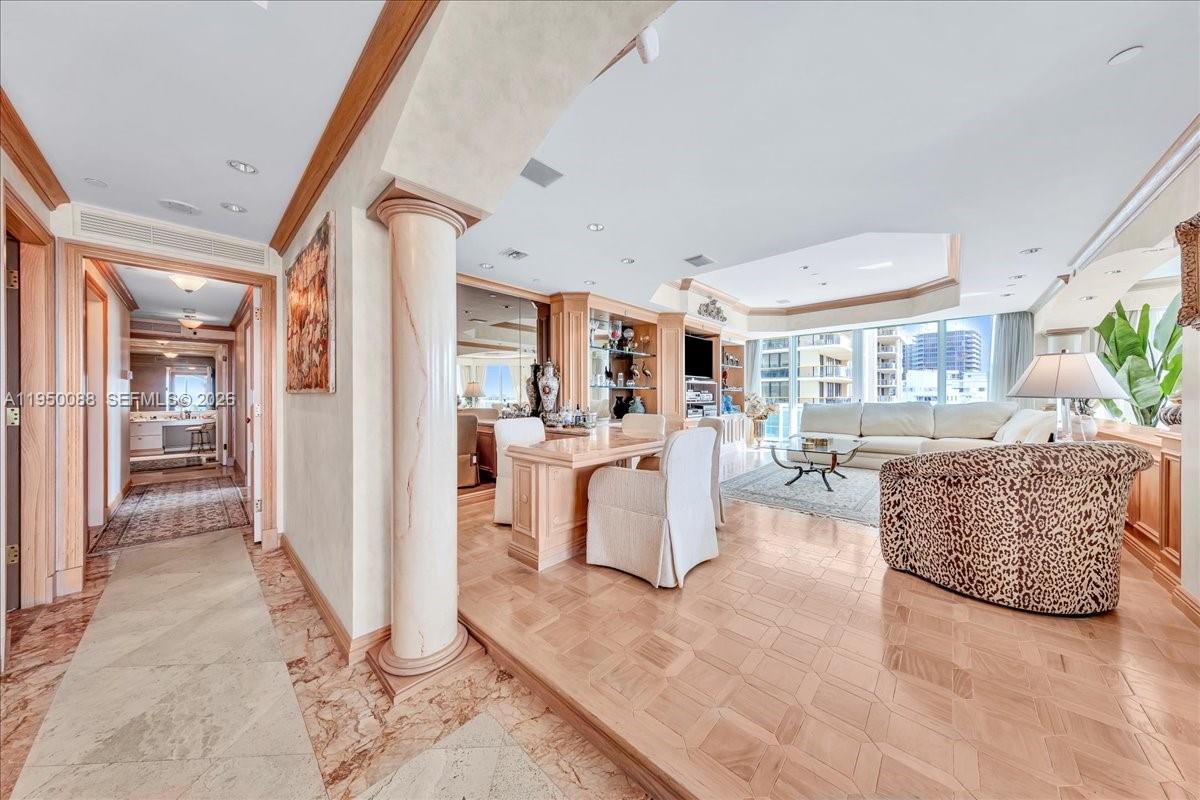 10101 Collins Ave #16B Bal Harbour, FL 33154