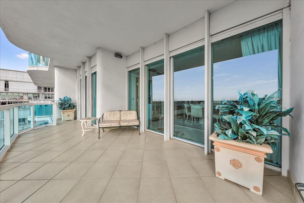 10101 Collins Ave #16B Bal Harbour, FL 33154