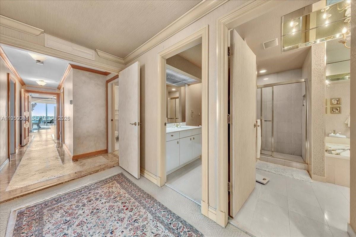 10101 Collins Ave #16B Bal Harbour, FL 33154