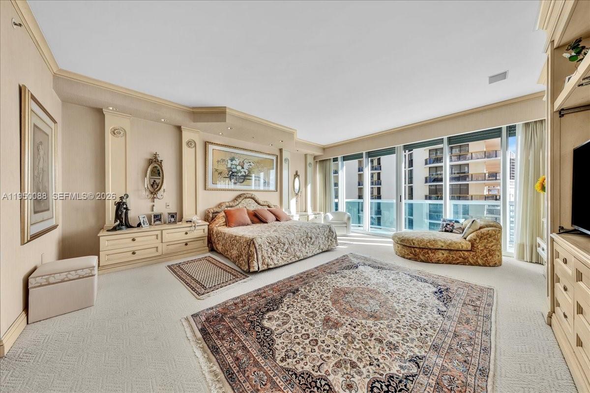 10101 Collins Ave #16B Bal Harbour, FL 33154