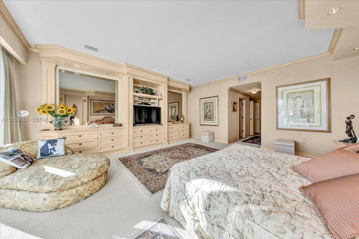 10101 Collins Ave #16B Bal Harbour, FL 33154