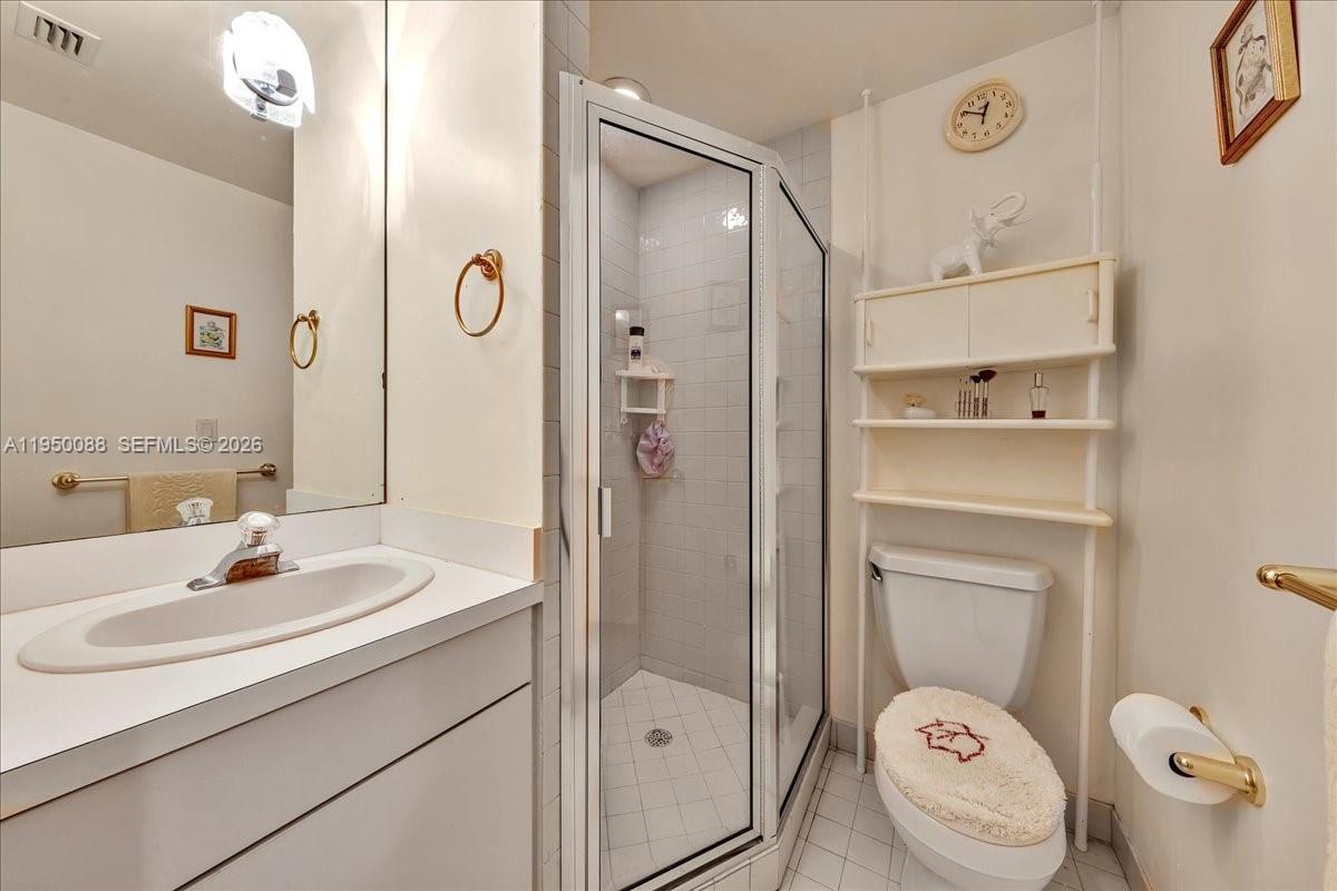 10101 Collins Ave #16B Bal Harbour, FL 33154