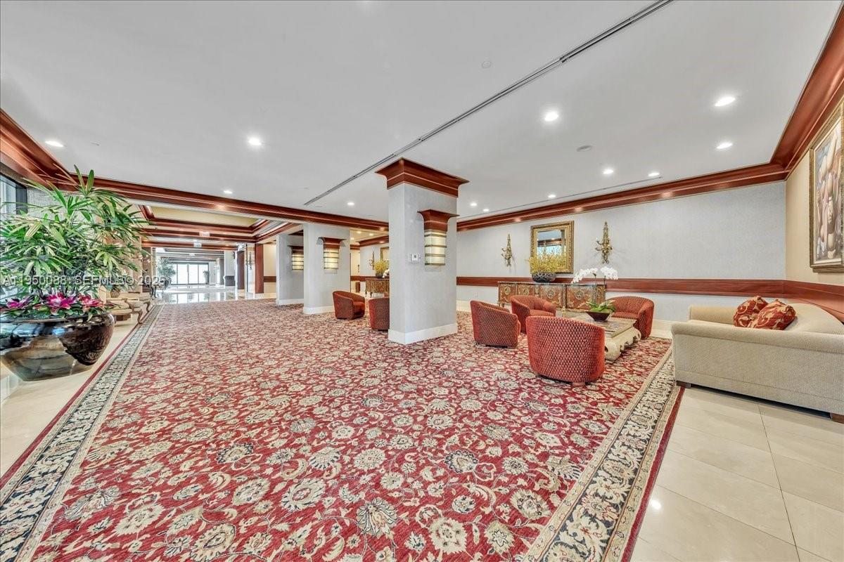 10101 Collins Ave #16B Bal Harbour, FL 33154