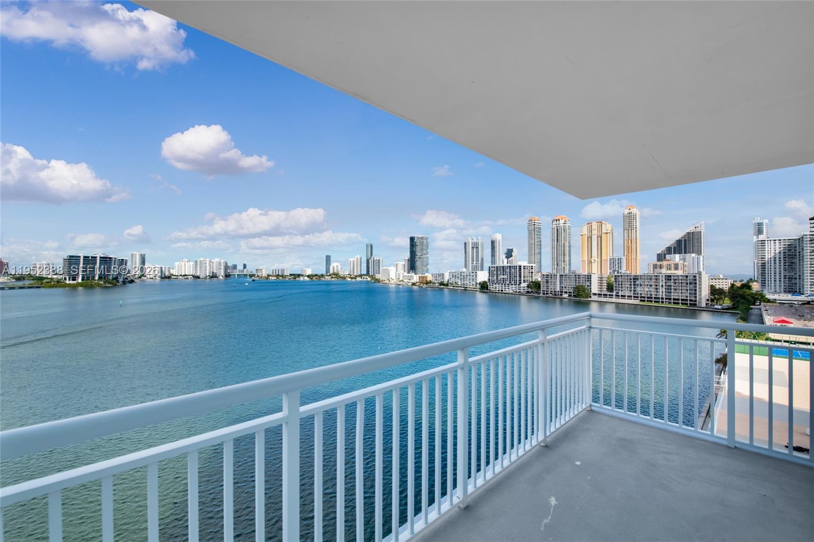 301 174th St #1018 Sunny Isles Beach, FL 33160