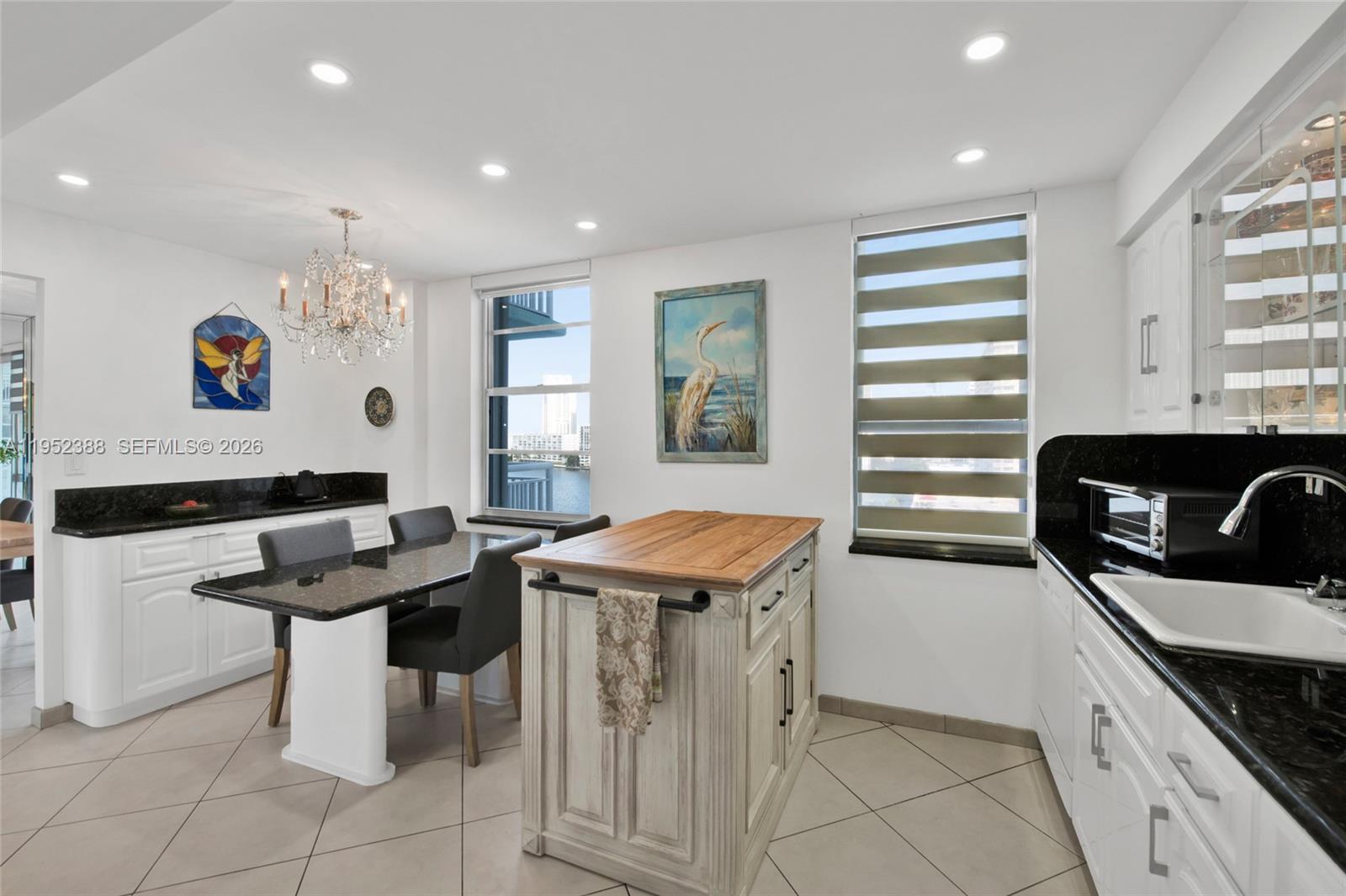 301 174th St #1018 Sunny Isles Beach, FL 33160