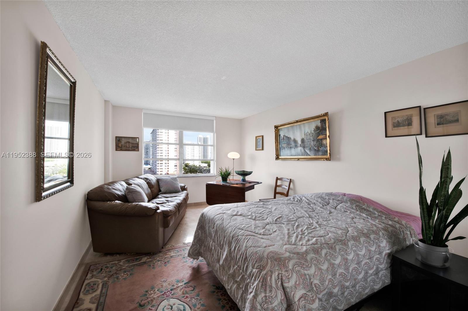 301 174th St #1018 Sunny Isles Beach, FL 33160