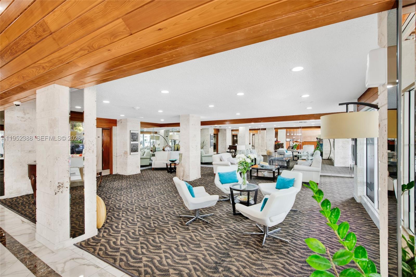 301 174th St #1018 Sunny Isles Beach, FL 33160