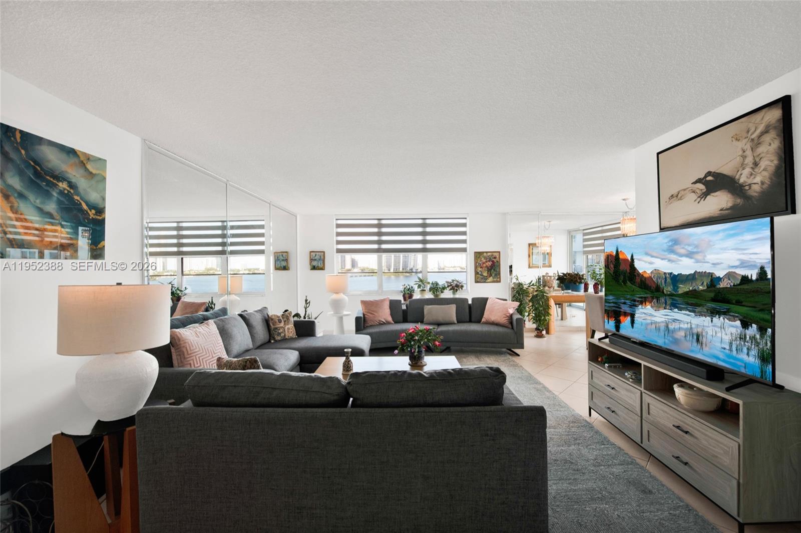 301 174th St #1018 Sunny Isles Beach, FL 33160