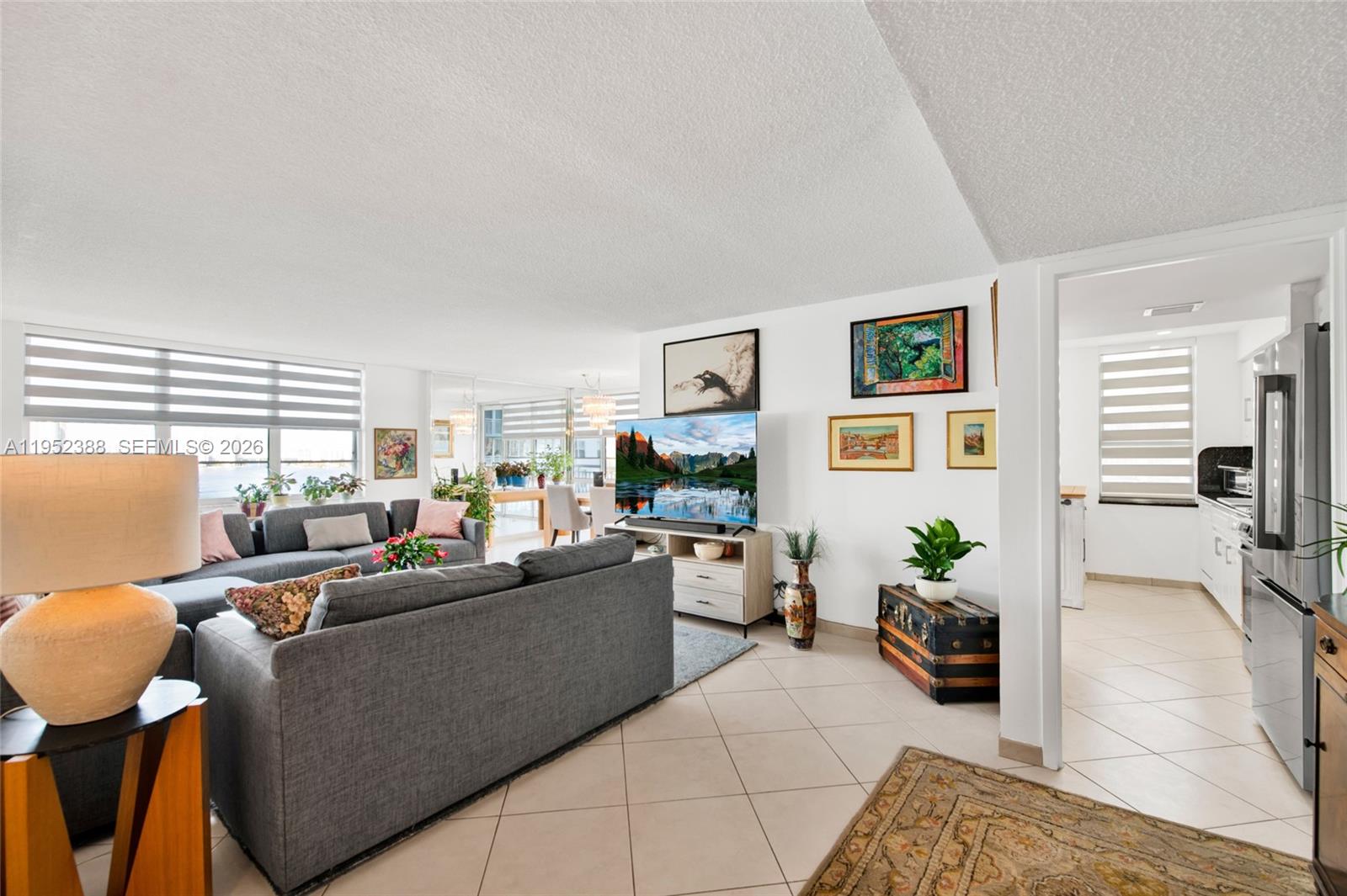 301 174th St #1018 Sunny Isles Beach, FL 33160