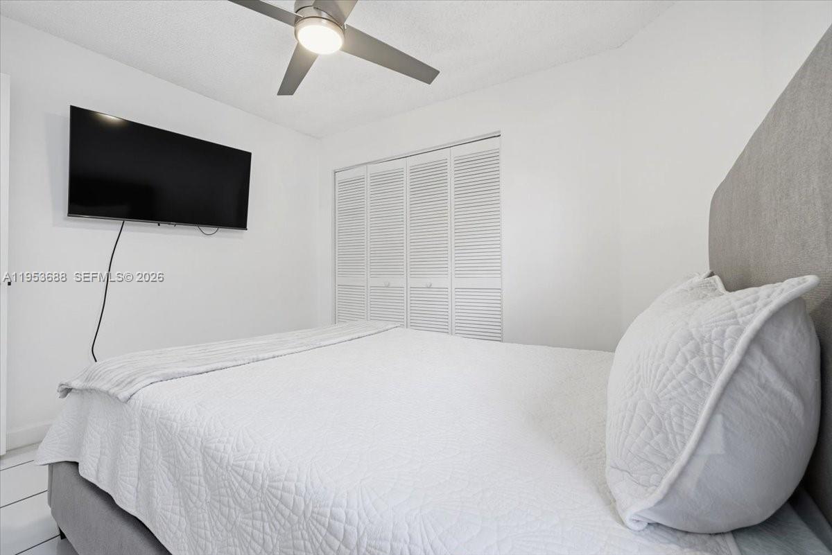 628 Stanton Dr Weston, FL 33326