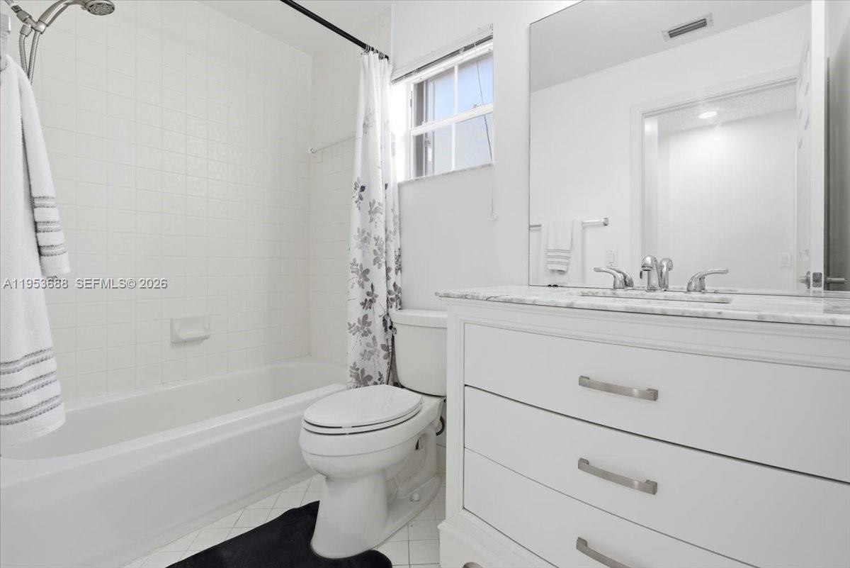 628 Stanton Dr Weston, FL 33326