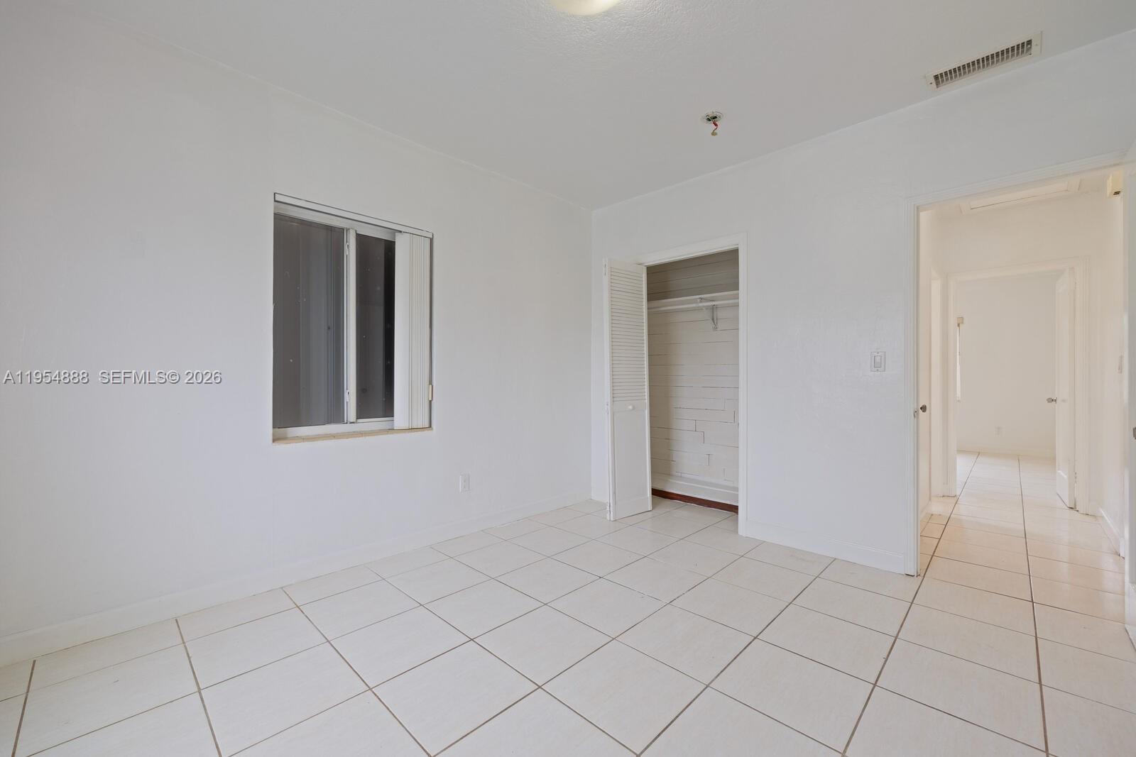 3050 NW 2nd St Miami, FL 33125