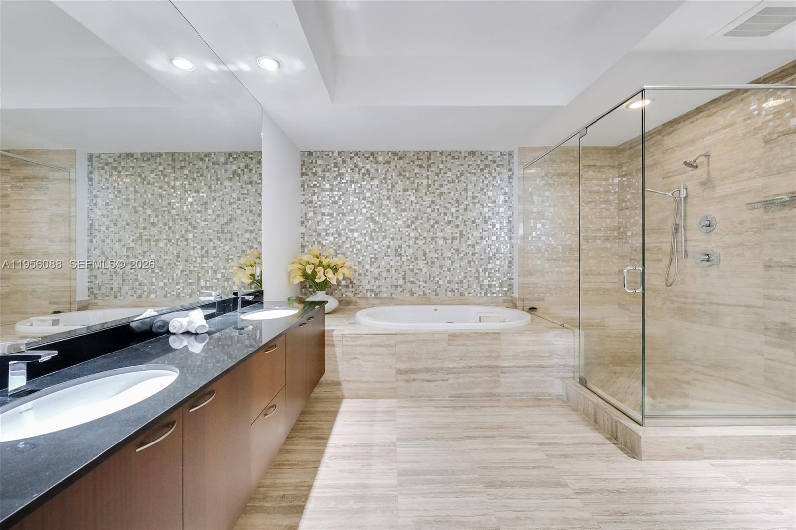 image Trump Tower I13