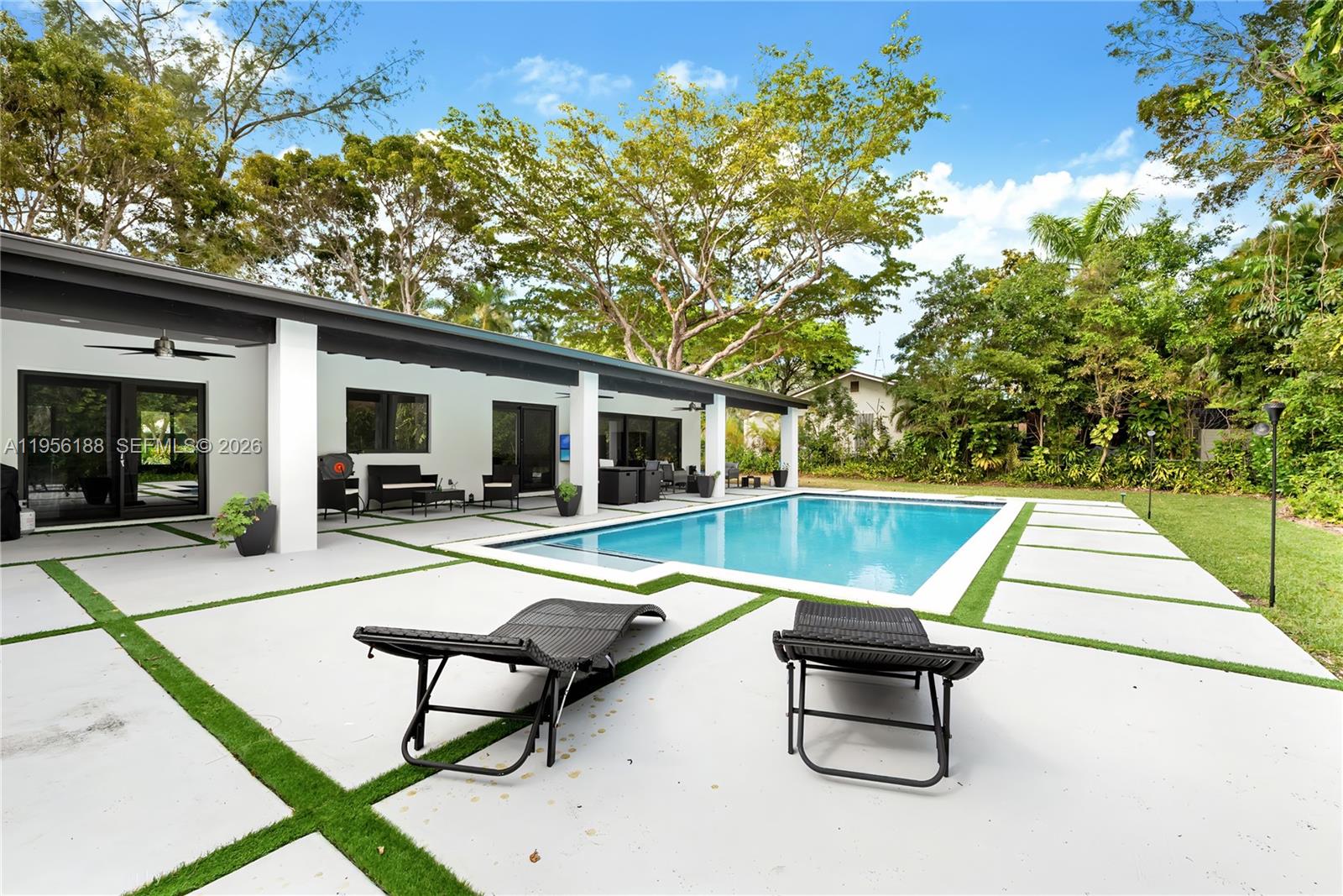 17203 SW 78th Pl Palmetto Bay, FL 33157