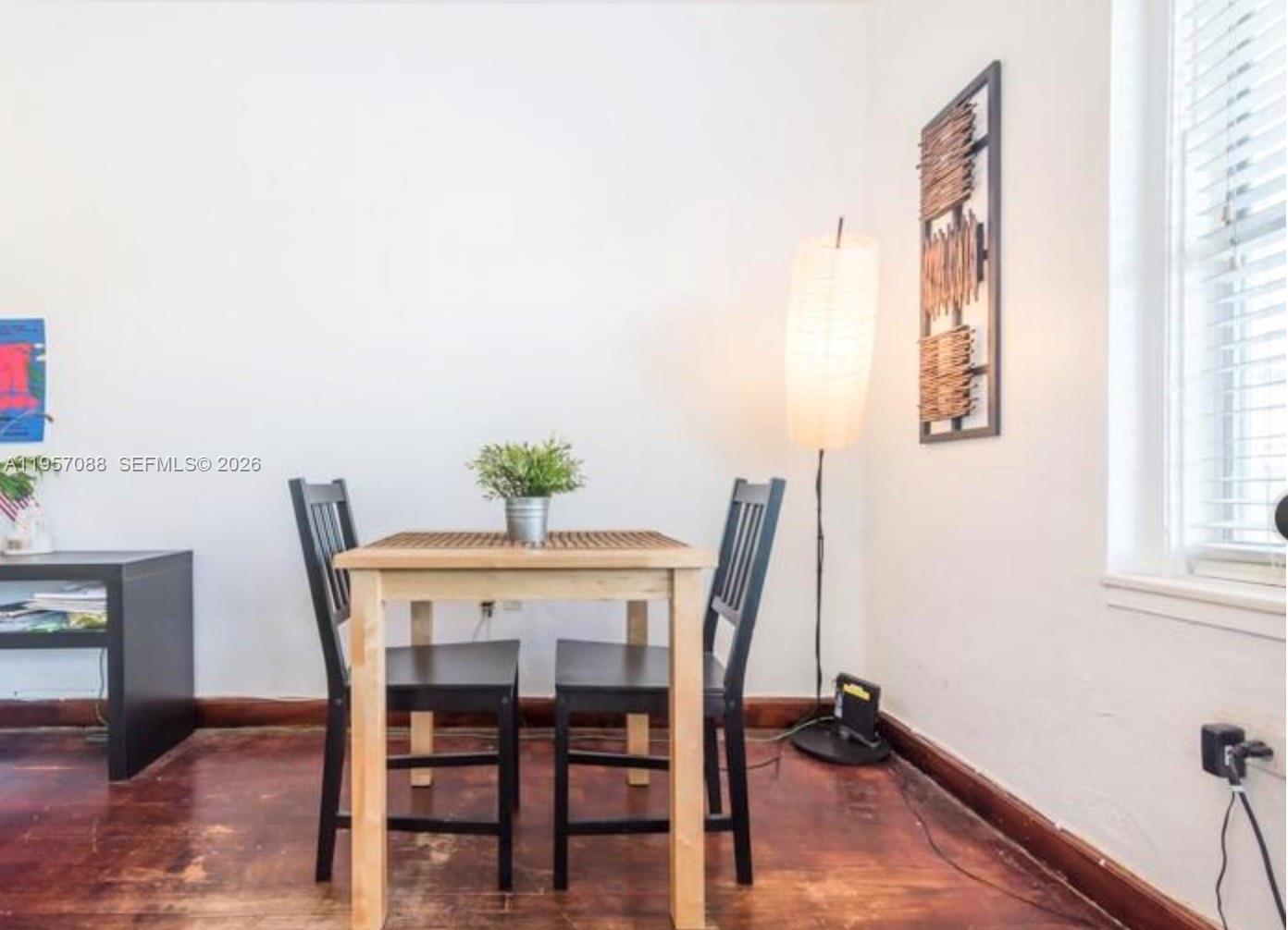 1555 Pennsylvania Ave #202 Miami Beach, FL 33139