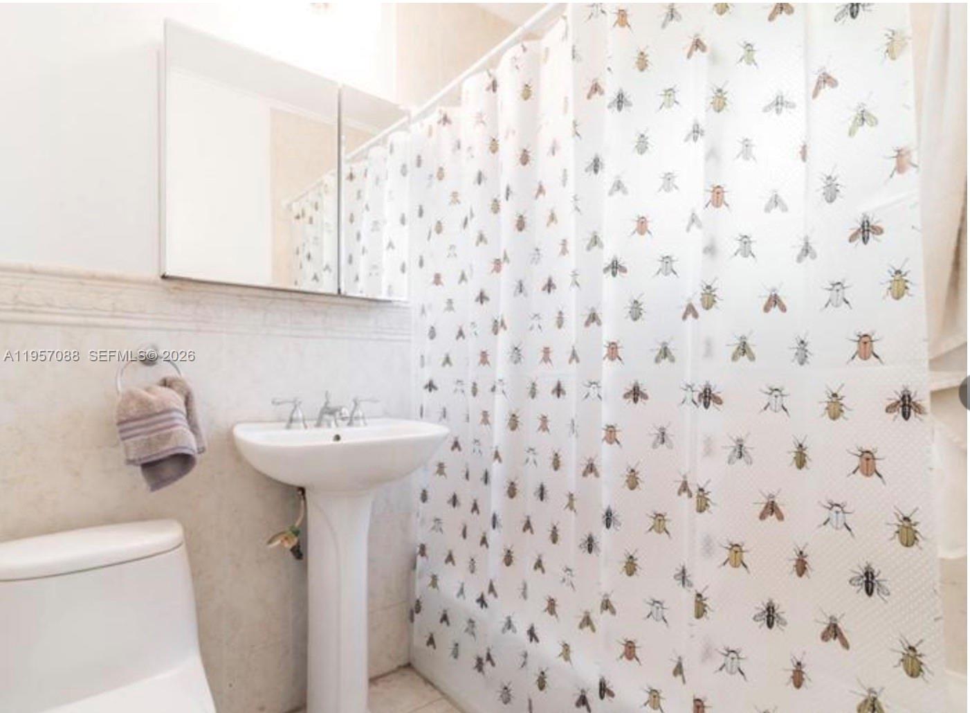 1555 Pennsylvania Ave #202 Miami Beach, FL 33139