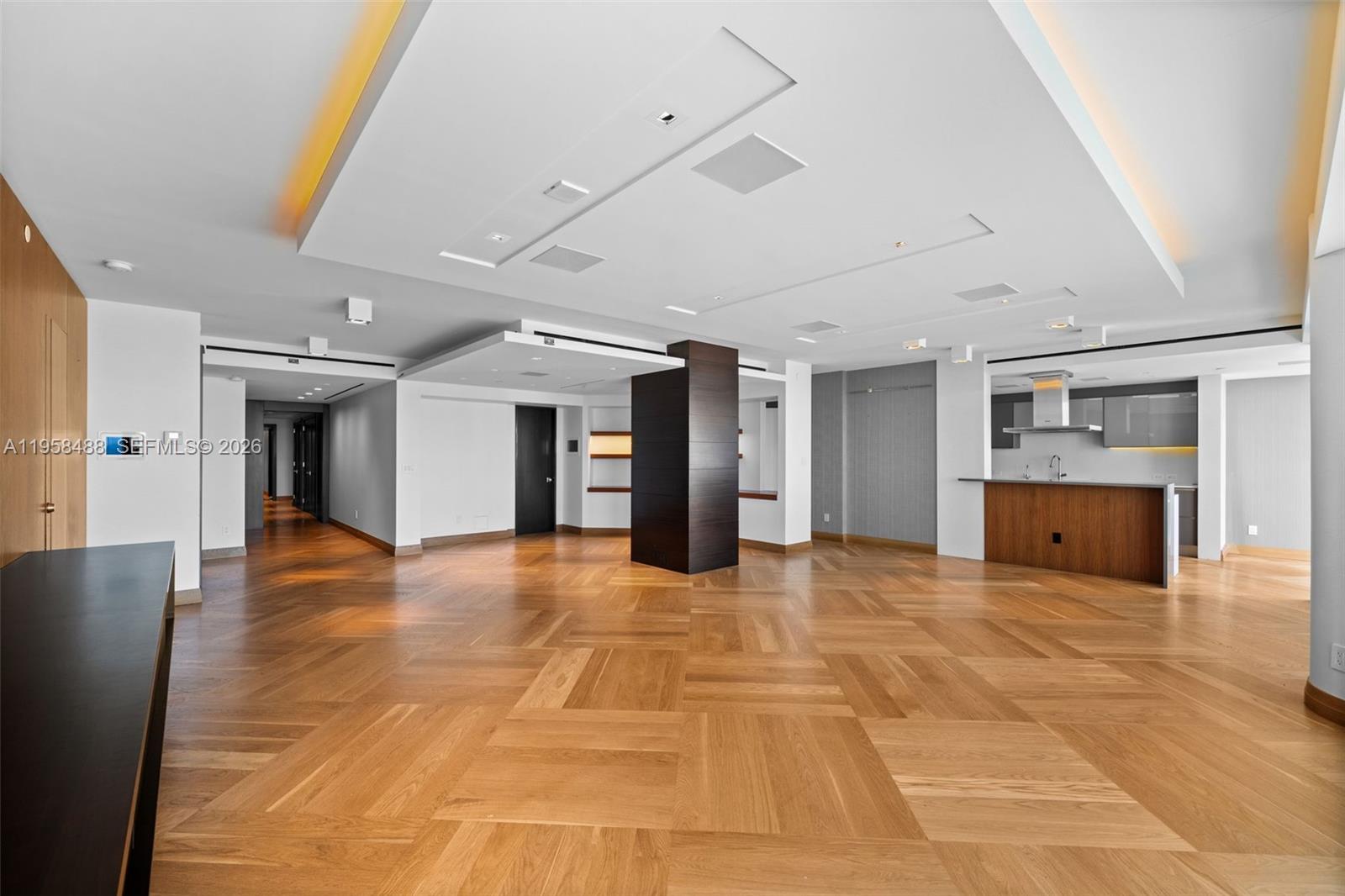 9999 Collins Ave #3E Bal Harbour, FL 33154