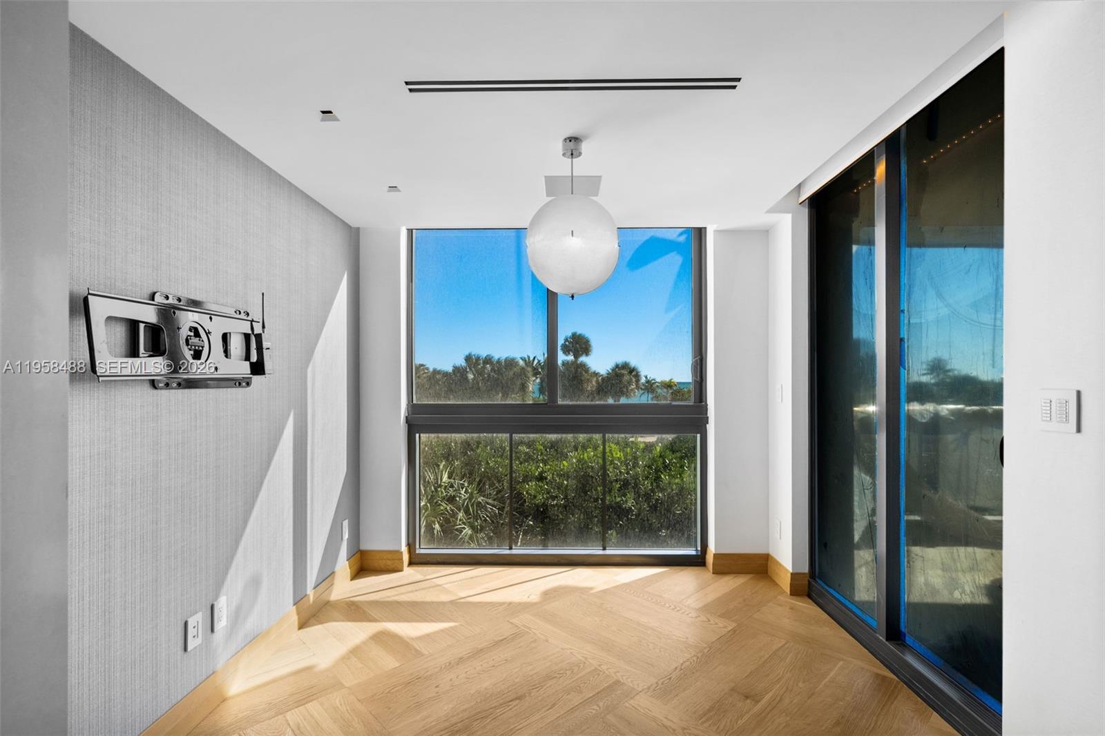 9999 Collins Ave #3E Bal Harbour, FL 33154