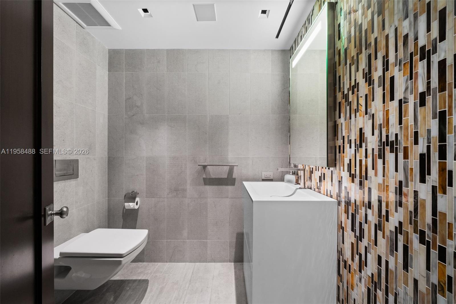 9999 Collins Ave #3E Bal Harbour, FL 33154