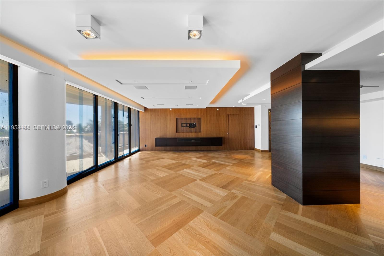 9999 Collins Ave #3E Bal Harbour, FL 33154