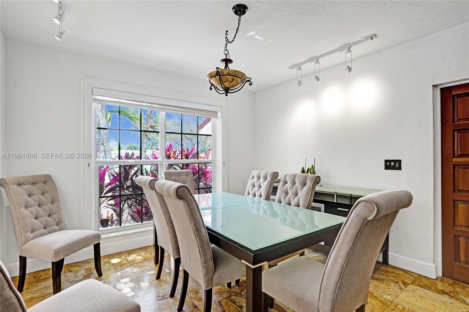 1247 NE 101st St Miami Shores, FL 33138