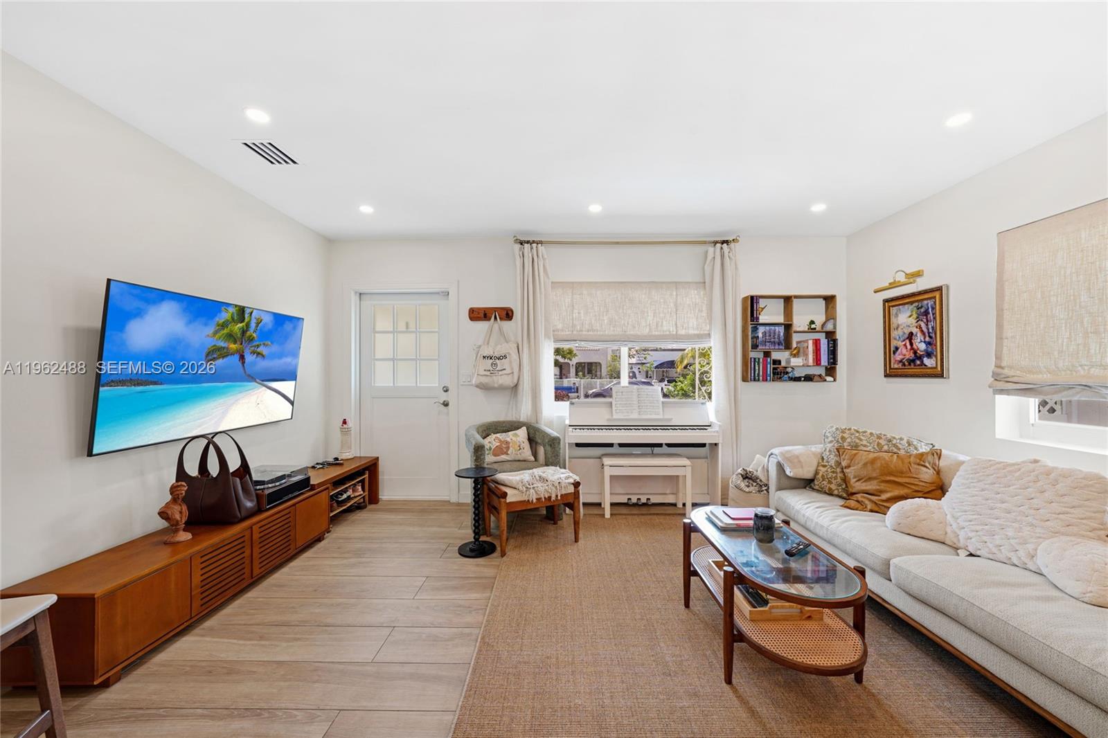 1737 SW 11th St Miami, FL 33135