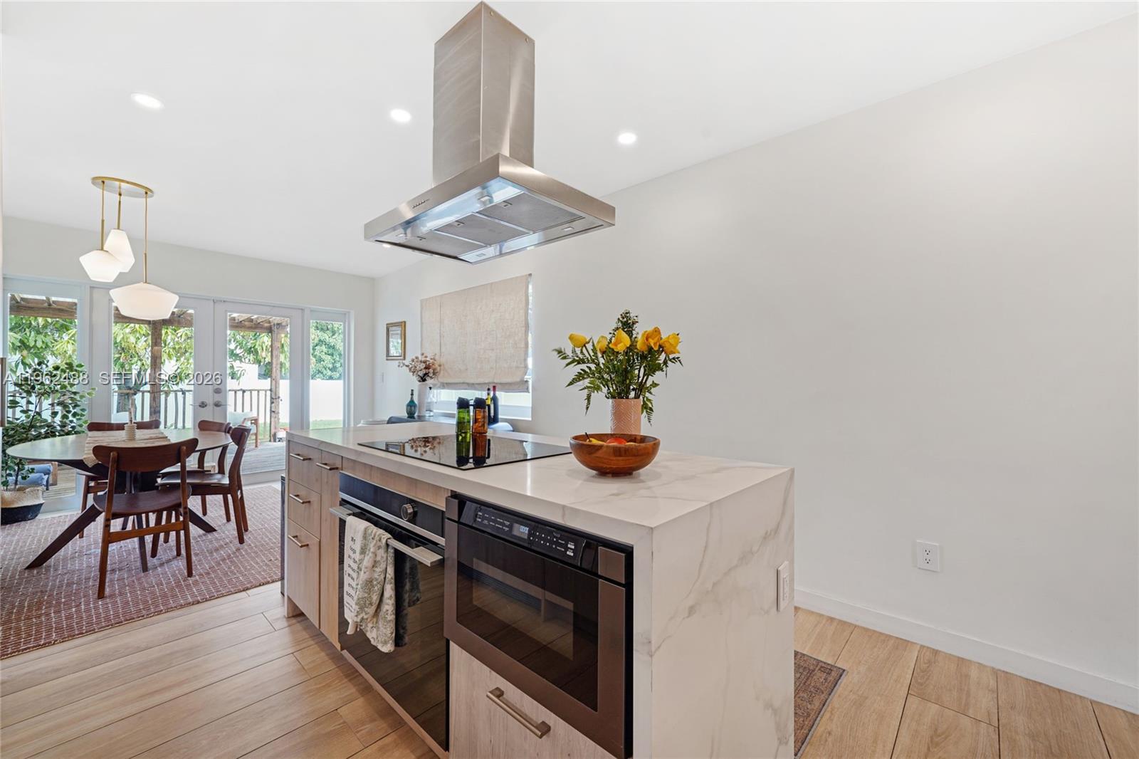 1737 SW 11th St Miami, FL 33135