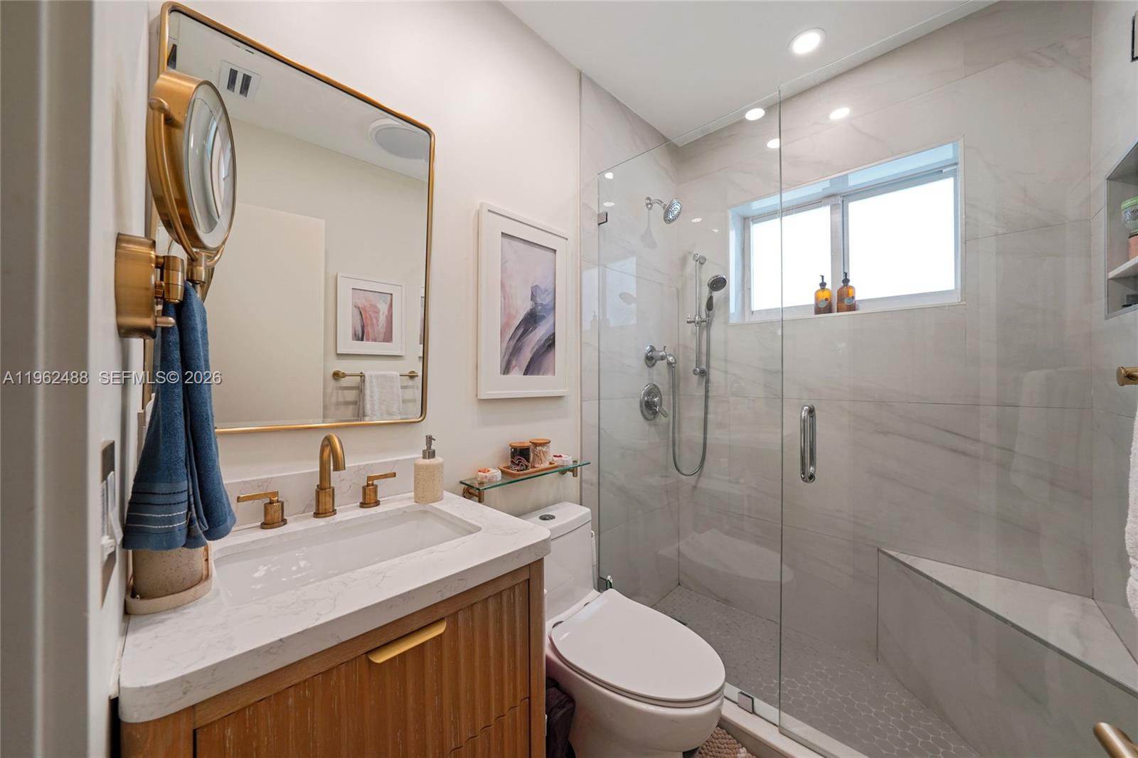 1737 SW 11th St Miami, FL 33135