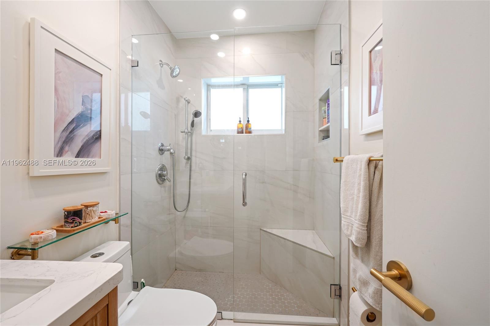 1737 SW 11th St Miami, FL 33135