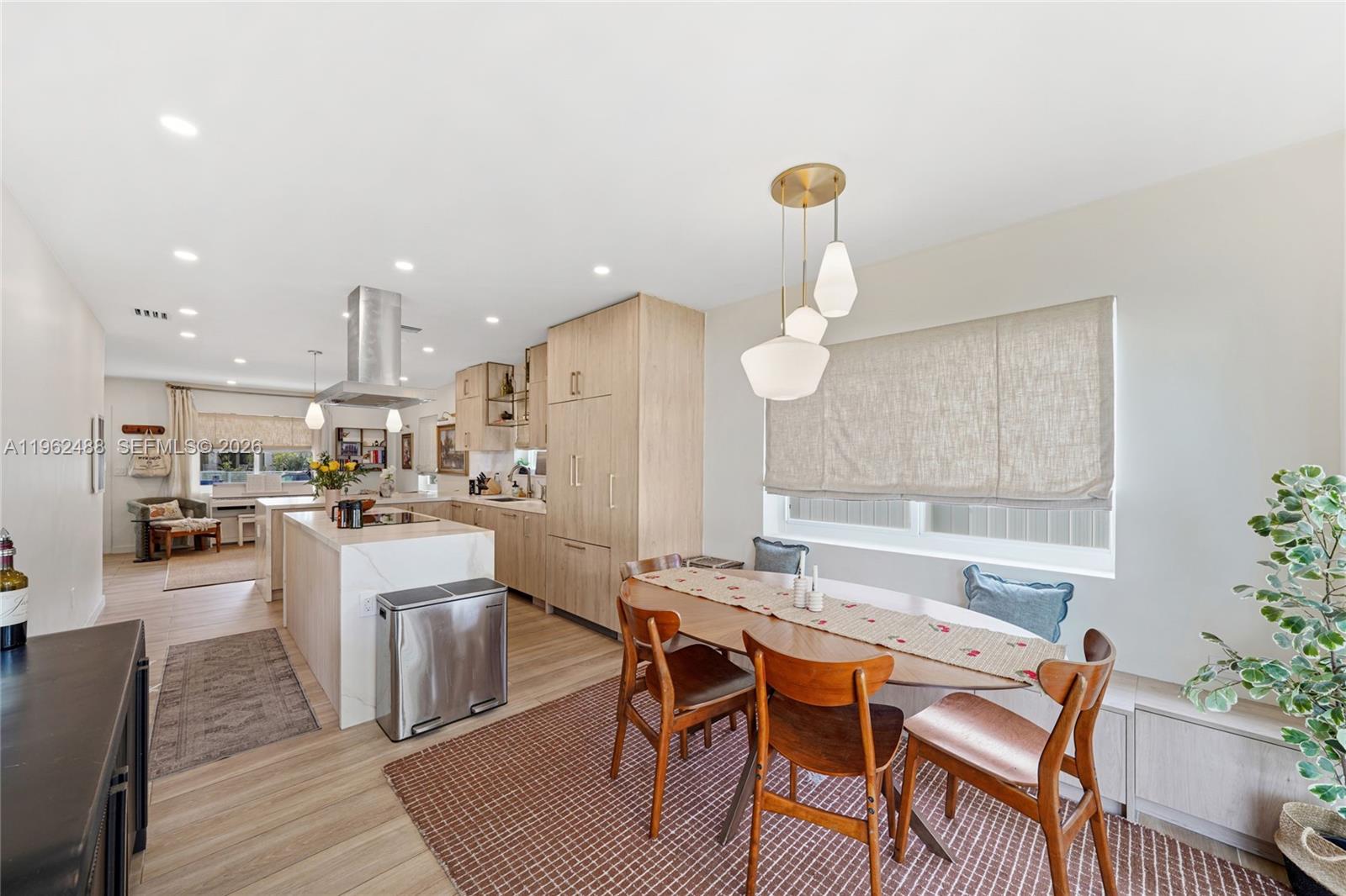 1737 SW 11th St Miami, FL 33135