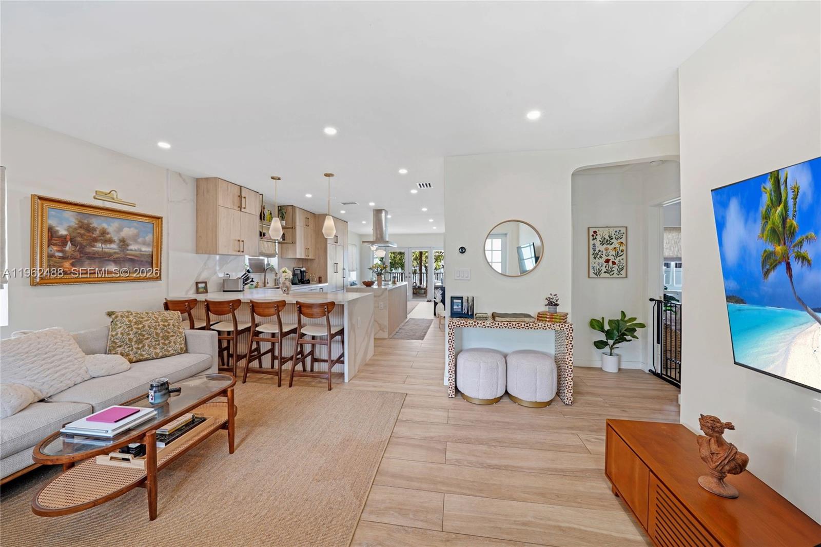 1737 SW 11th St Miami, FL 33135