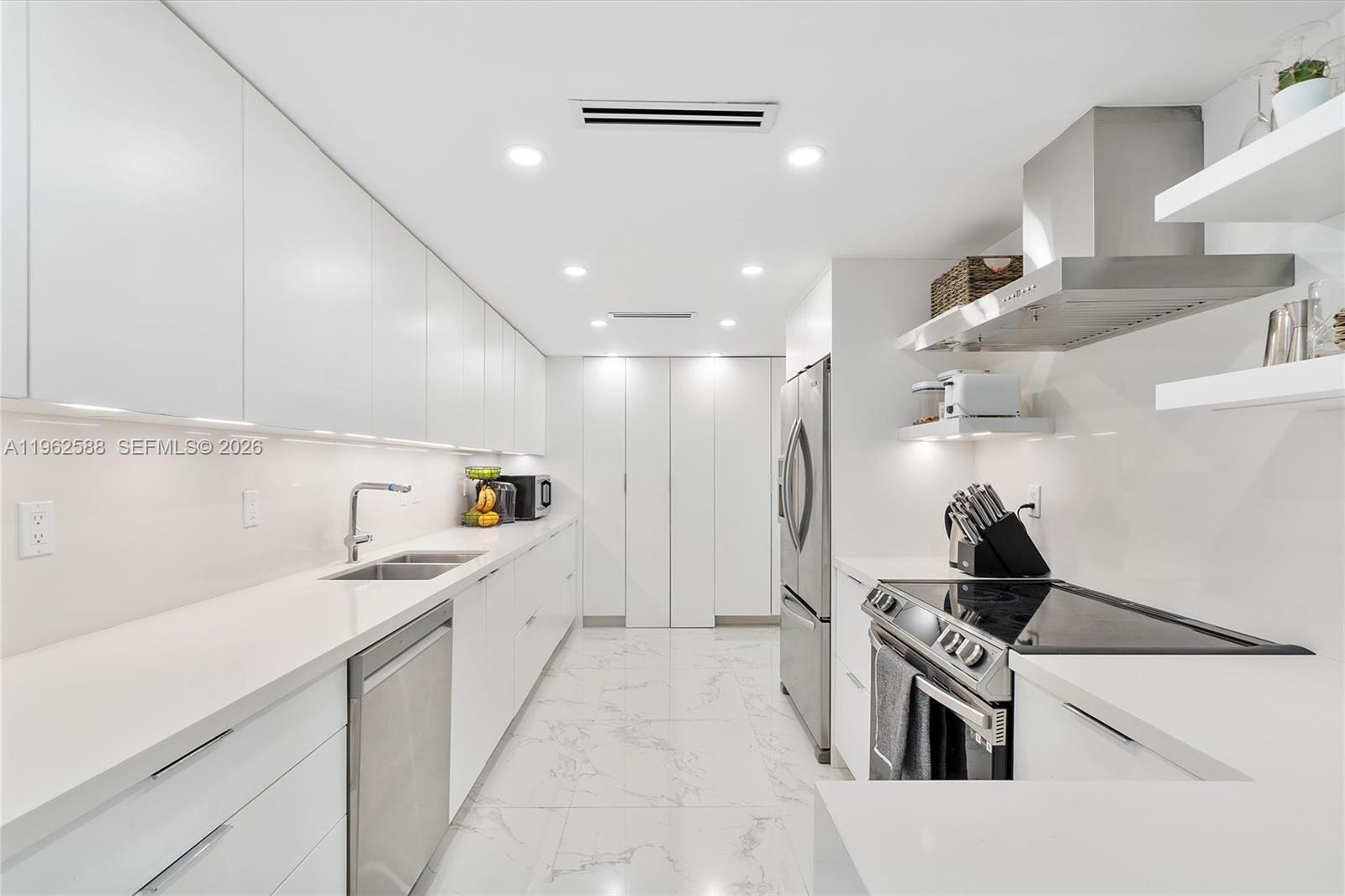 image Towers of Key Biscayne4