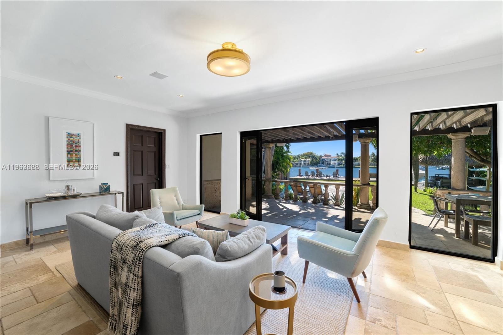 744 Lakeview Dr Miami Beach, FL 33140