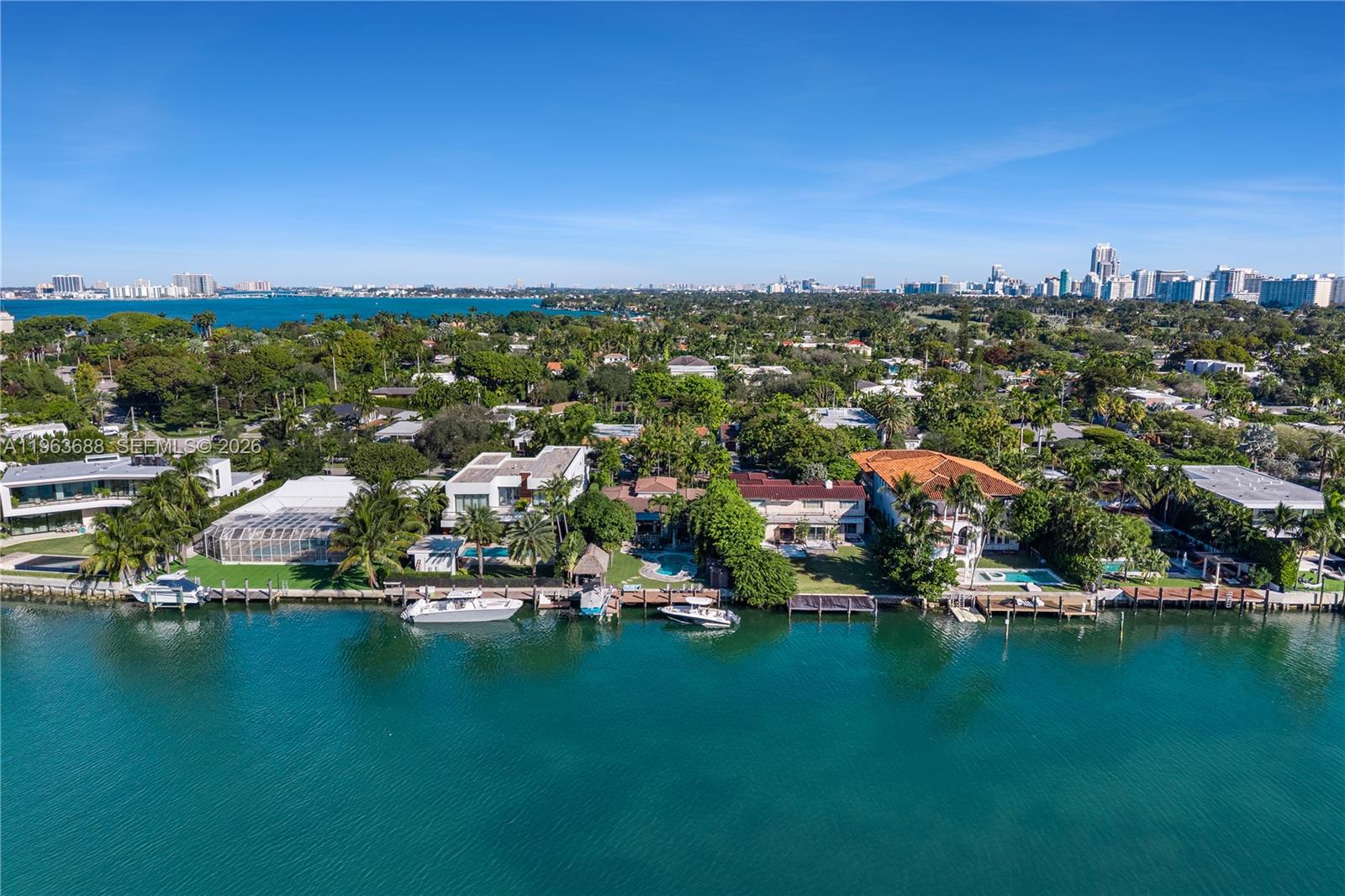 744 Lakeview Dr Miami Beach, FL 33140