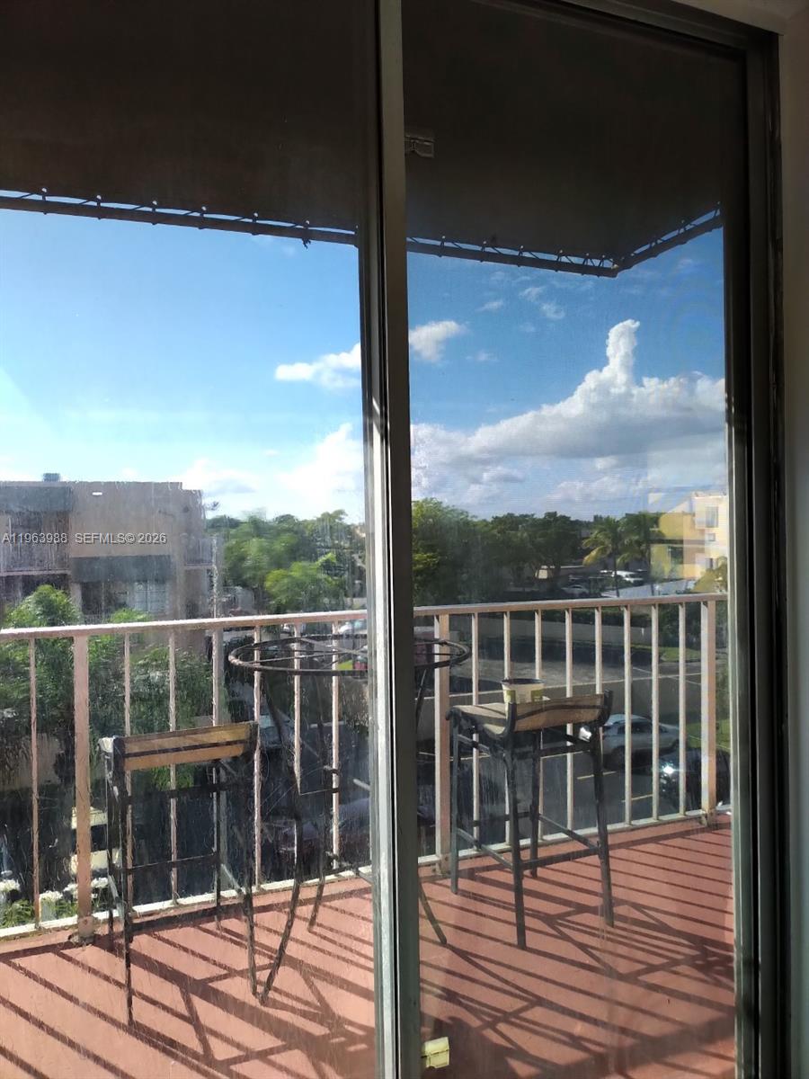 10700 SW 108th Ave #C416