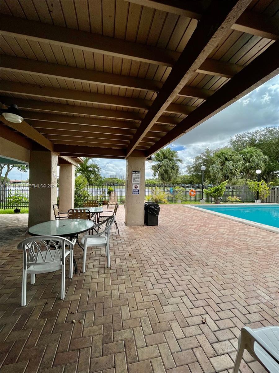 200 W Park Dr #207-1 Miami, FL 33172