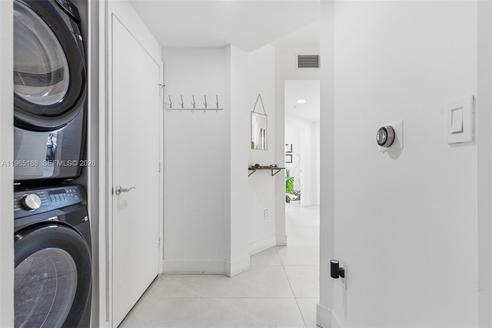 7290 SW 90th St #209 Miami, FL 33156