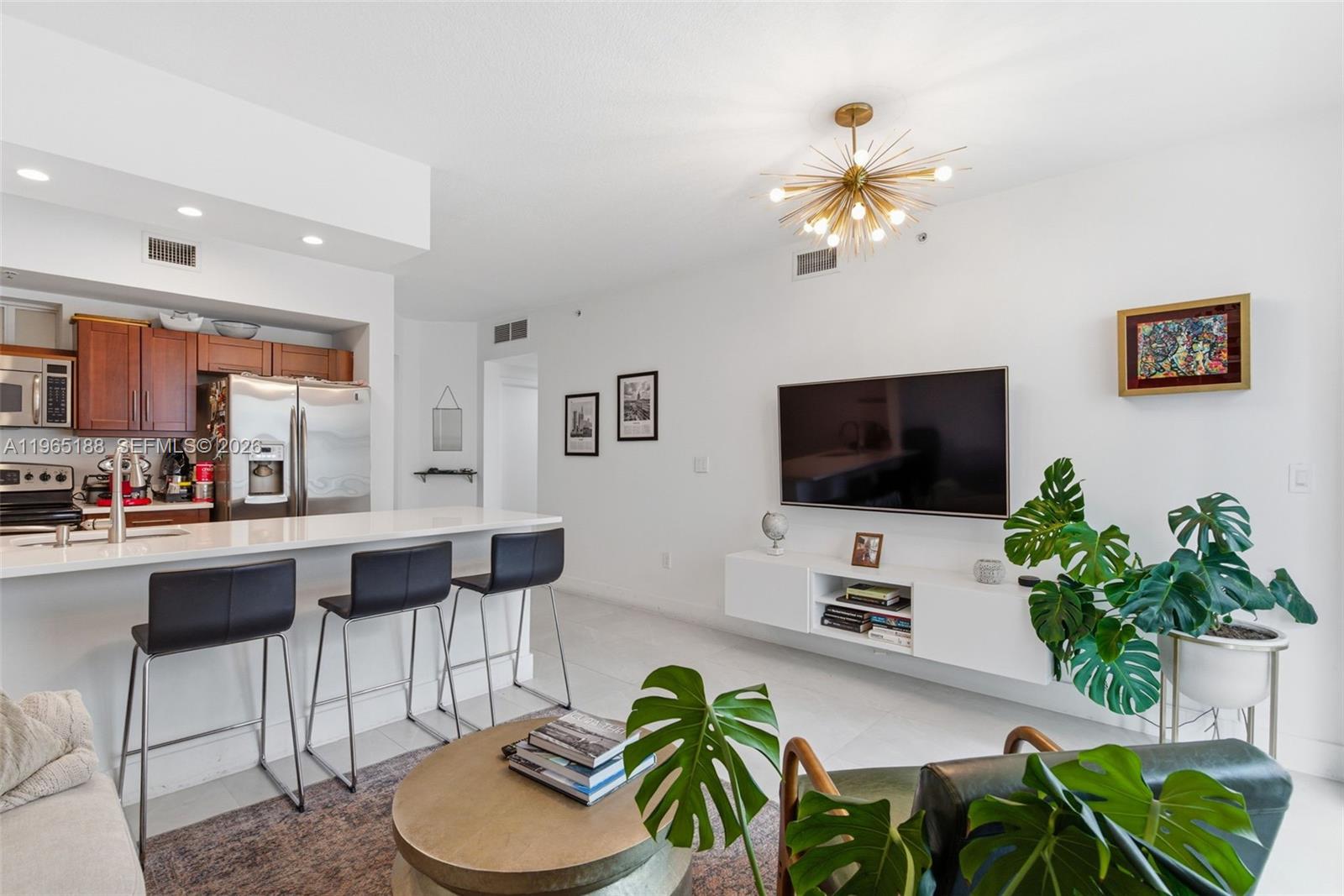 7290 SW 90th St #209 Miami, FL 33156