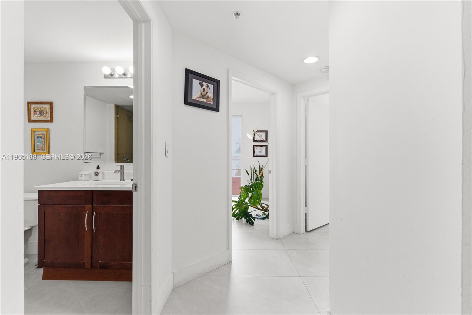 7290 SW 90th St #209 Miami, FL 33156