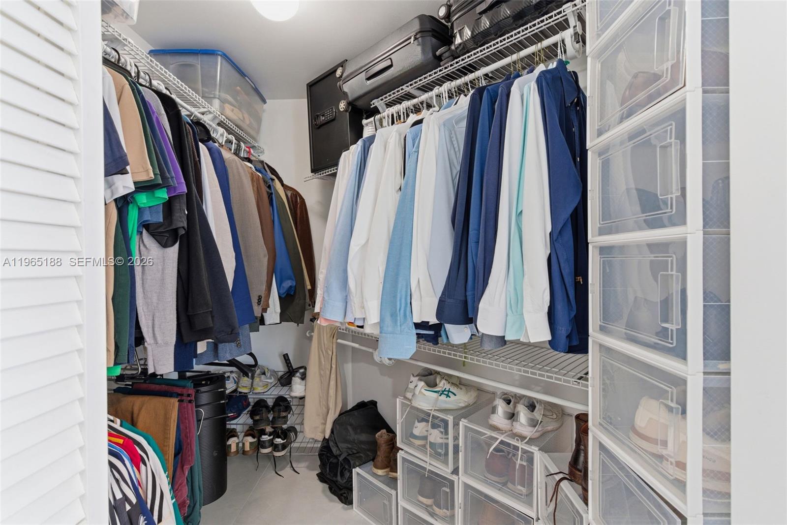 7290 SW 90th St #209 Miami, FL 33156