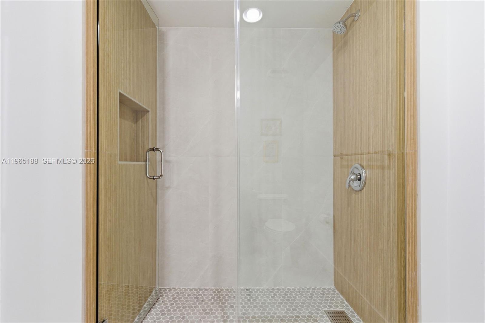 7290 SW 90th St #209 Miami, FL 33156