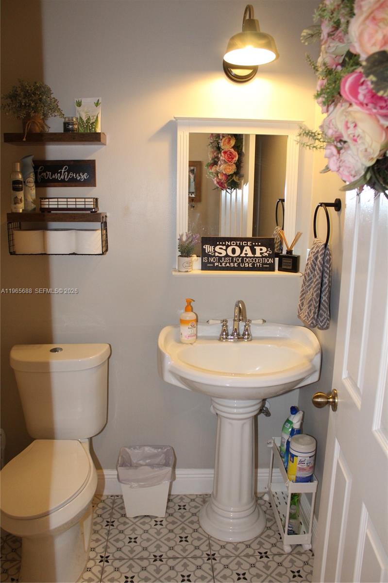 Undisclosed Address Miami, FL 33177