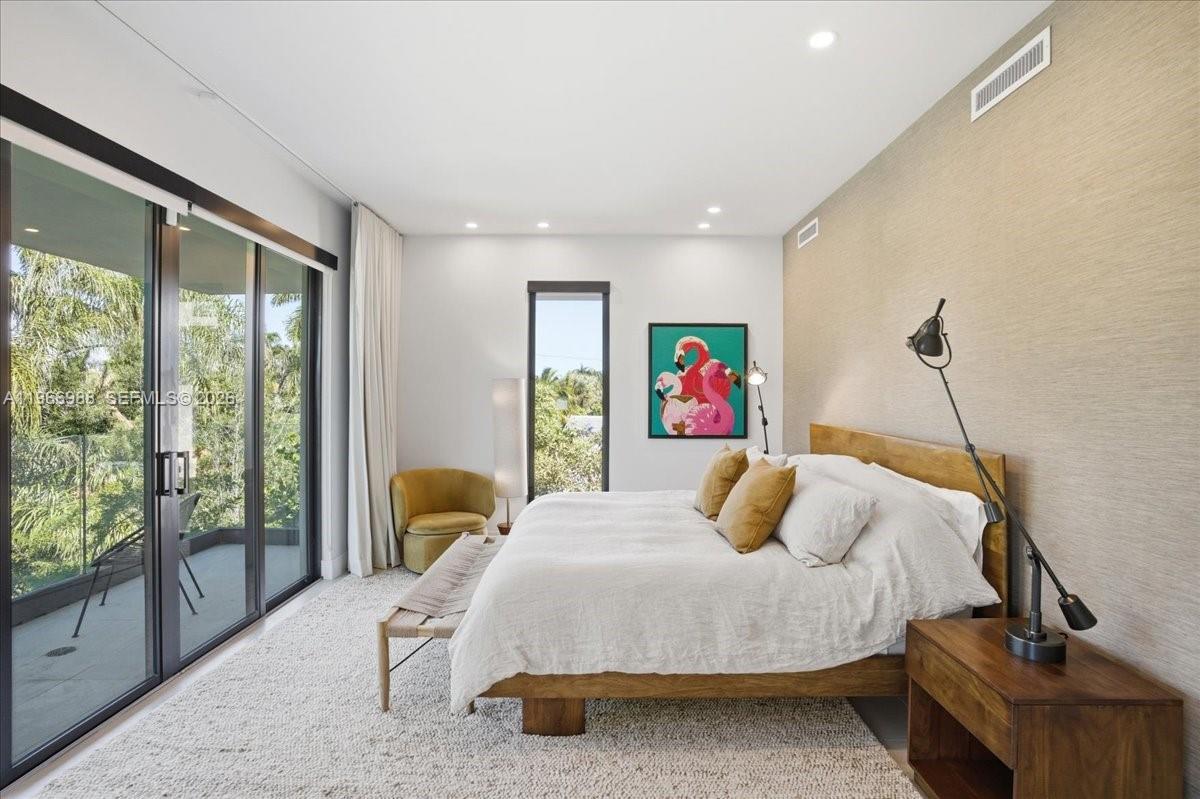 4354 Alton Rd Miami Beach, FL 33140