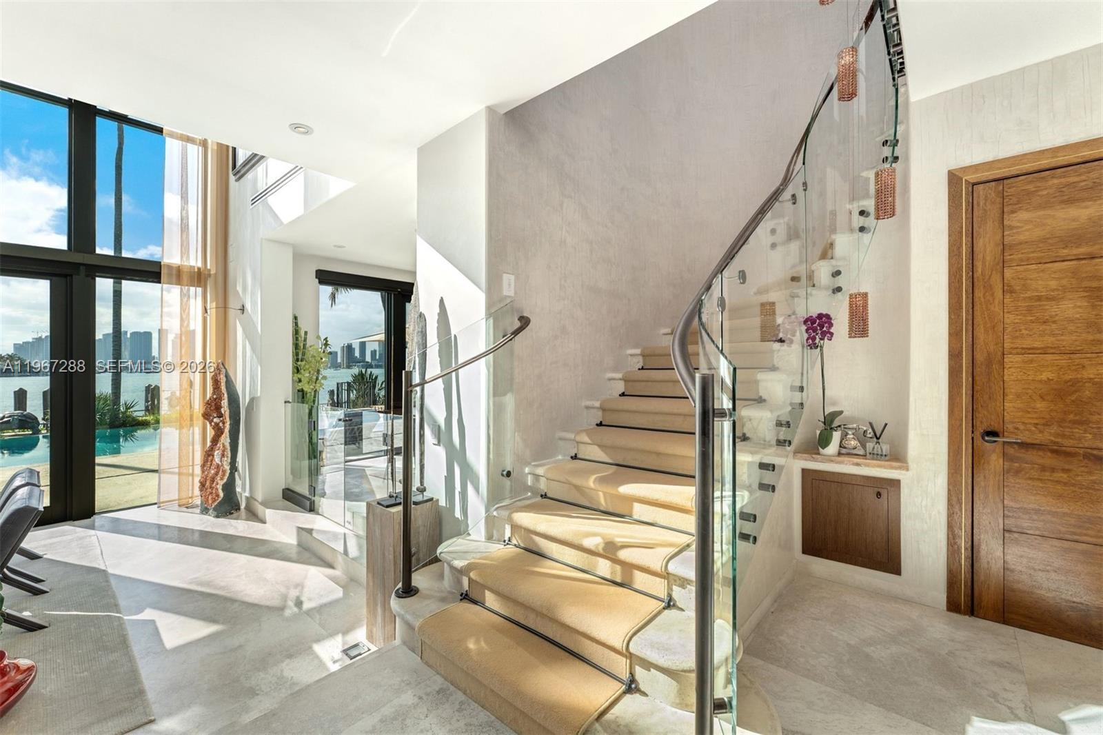 34 W Dilido Dr Miami Beach, FL 33139