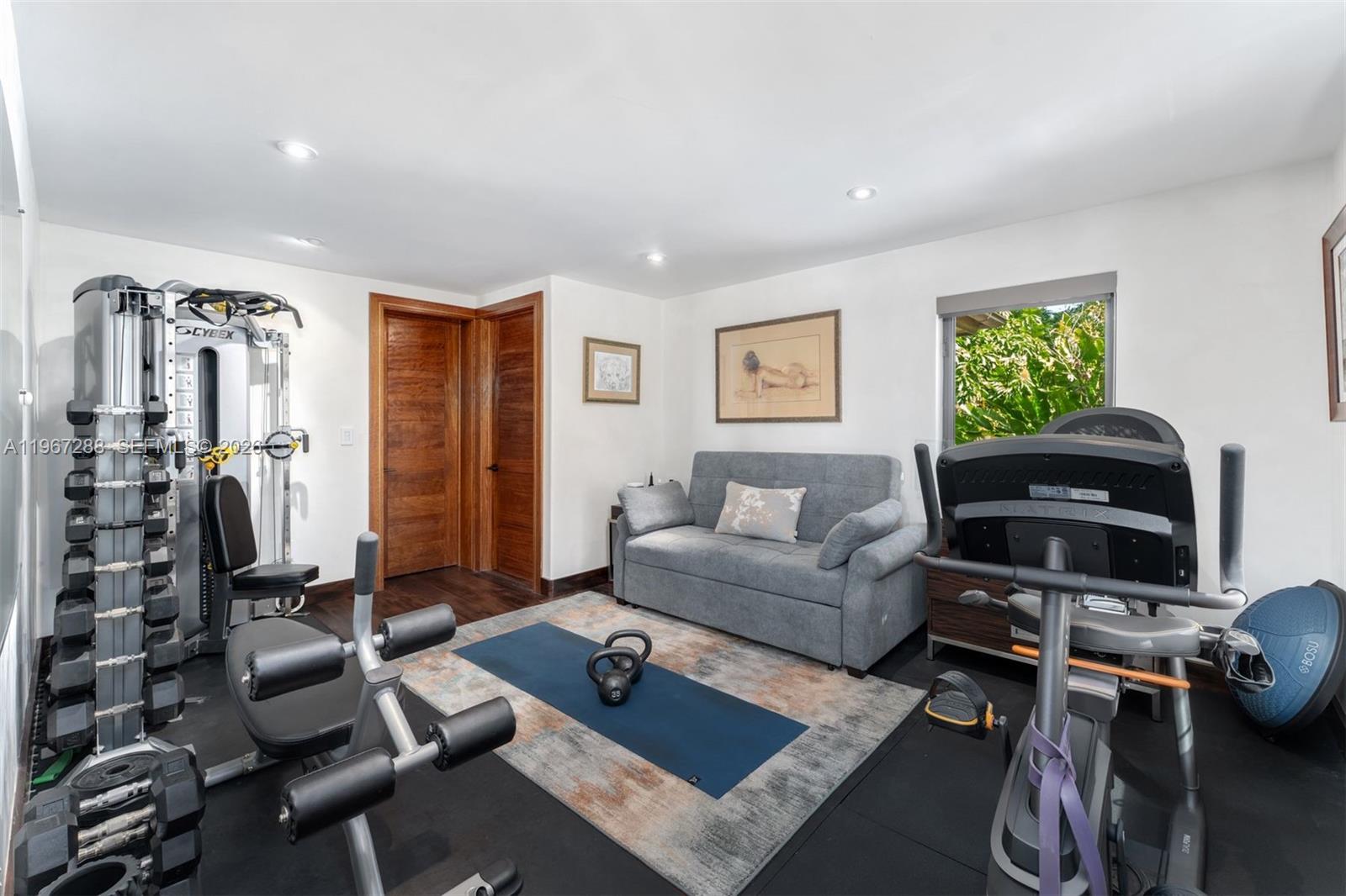 34 W Dilido Dr Miami Beach, FL 33139