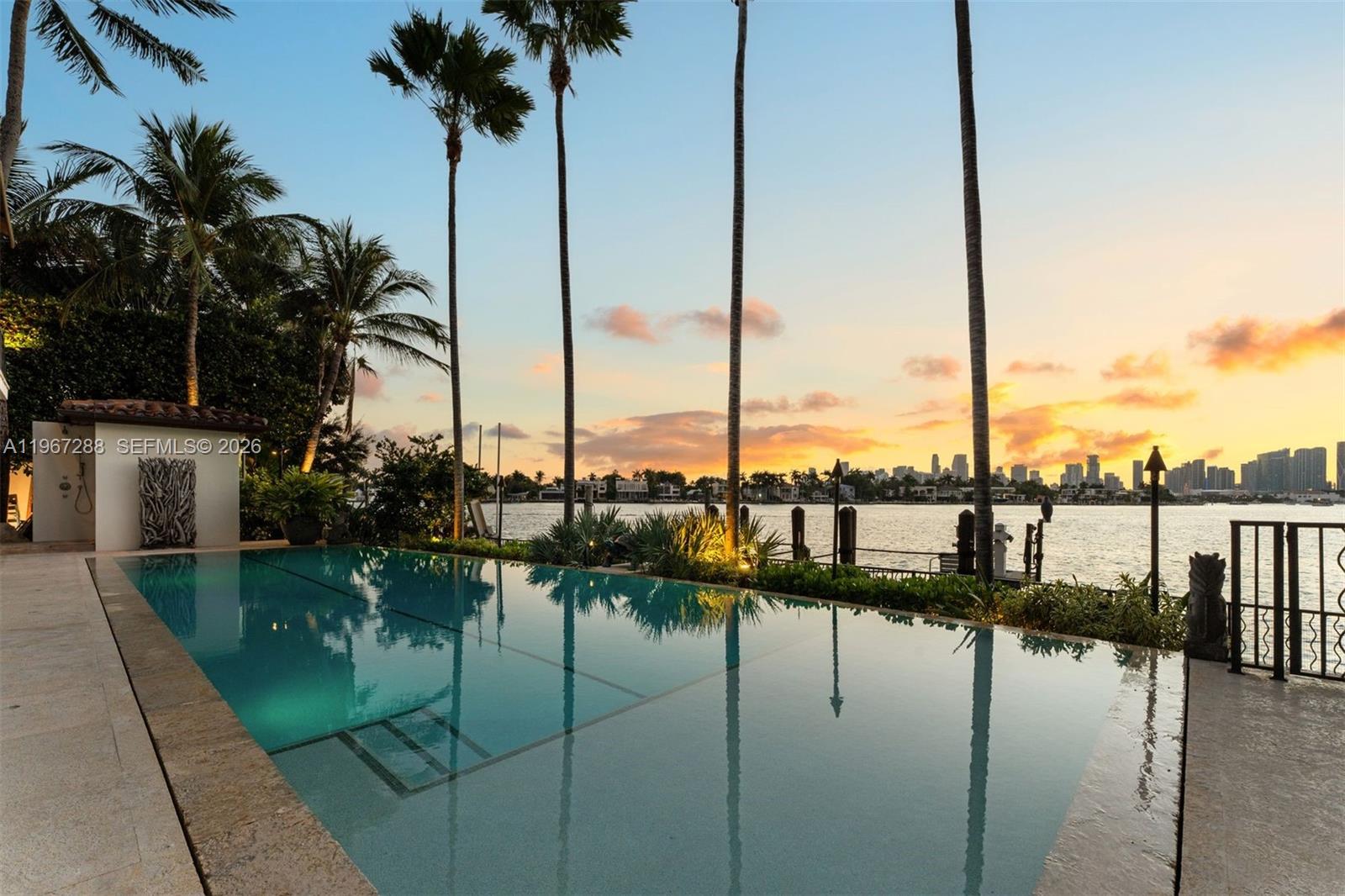 34 W Dilido Dr Miami Beach, FL 33139