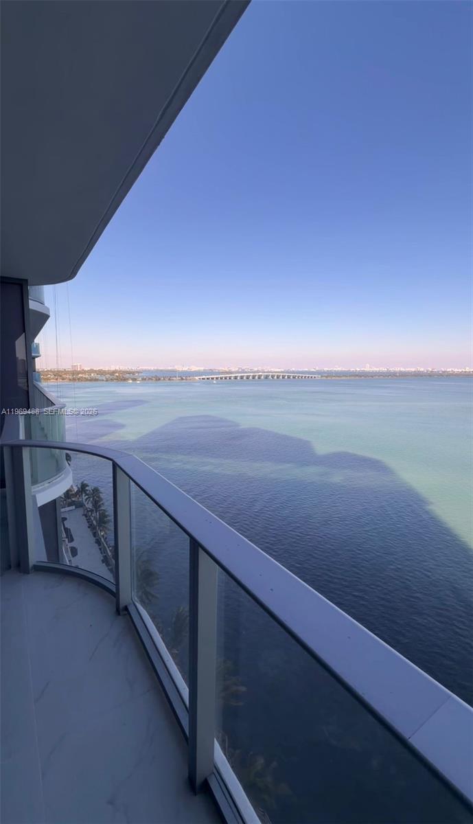 700 NE 24th St #1103 Miami, FL 33137