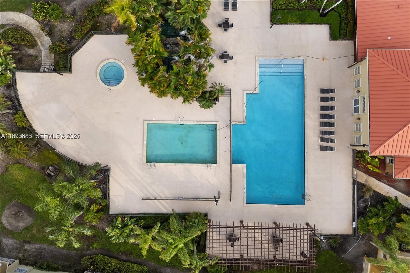 18336 NW 68th Ave #I Hialeah, FL 33015