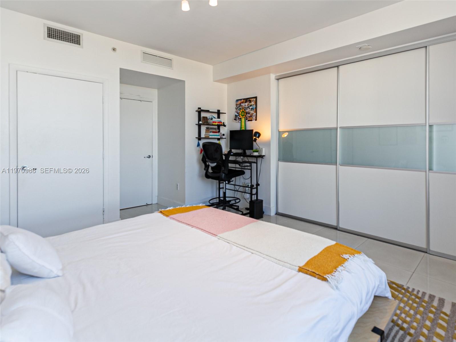 image The Ivy at Riverfront16