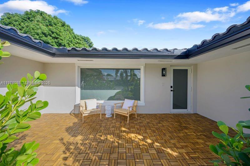 1810 SW 6th Ave Pompano Beach, FL 33060